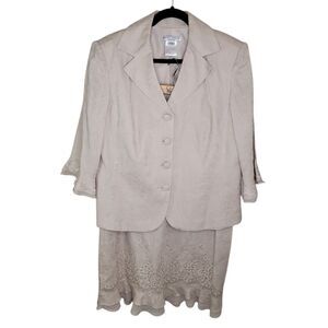 Plaza South Woman Linen Blend 2 Piece Skirt Suit size 14w